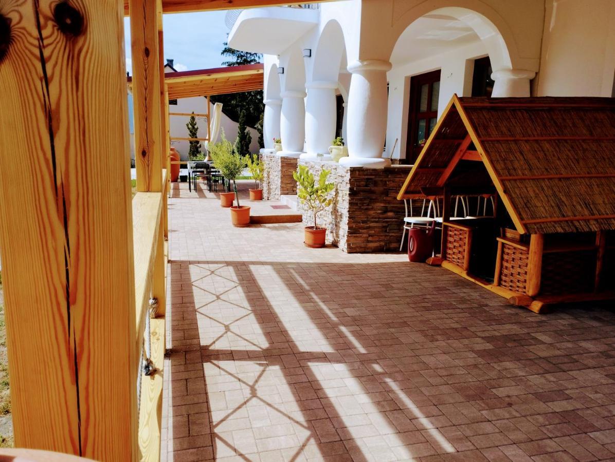 Regori Haz Hotel Balatongyörök Екстериор снимка